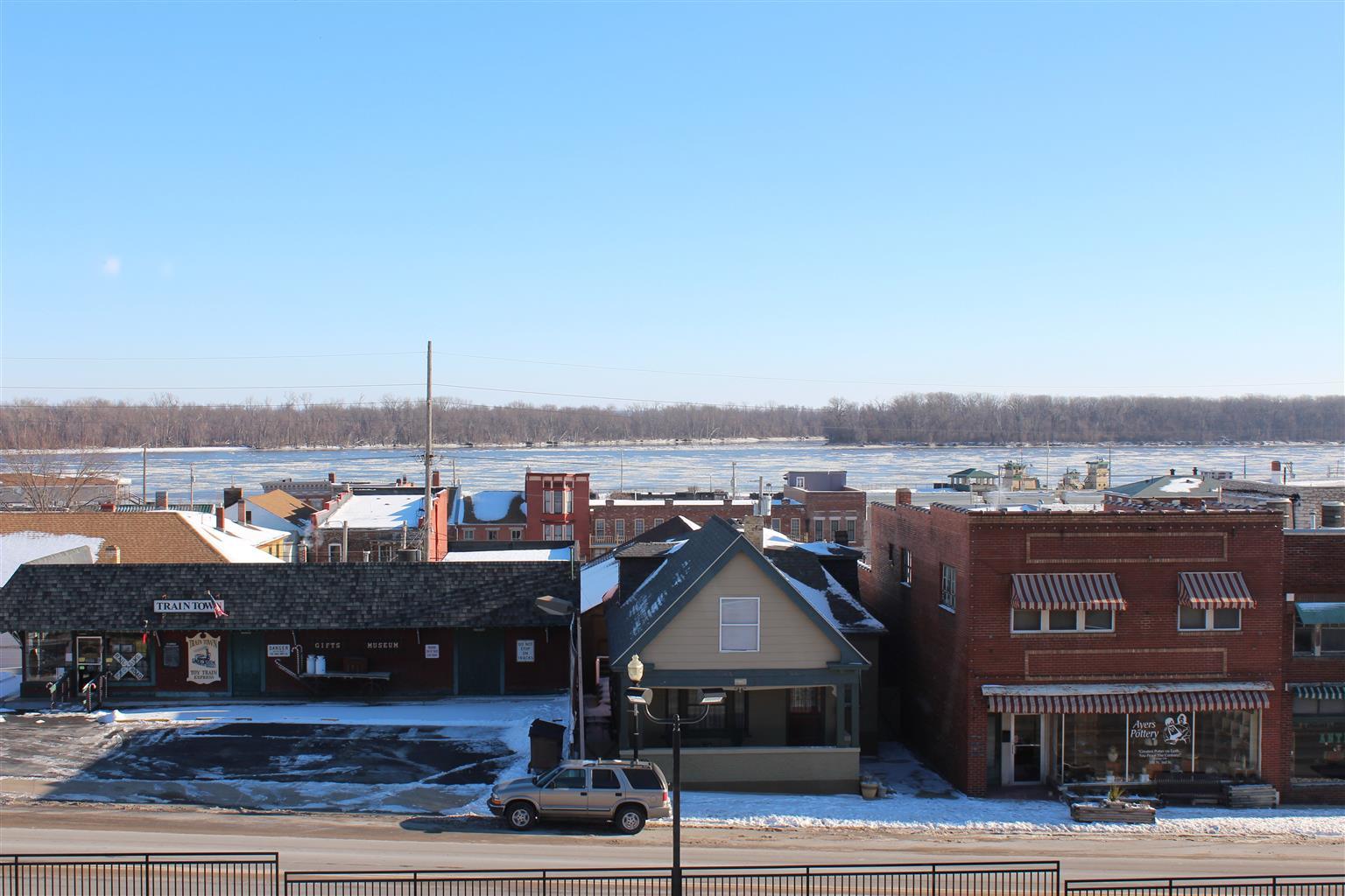 Best Western On The River Ханибал Екстериор снимка